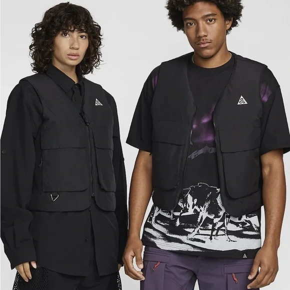 Nike ACG MED Skull Peak Reversible Vest Black Purple - Picture 4 of 16